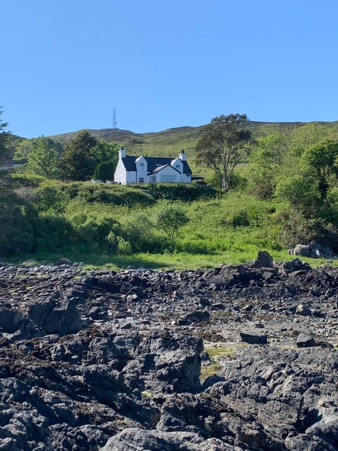 Tighnamara-Skye Bed & Breakfast Saasaig Exterior photo